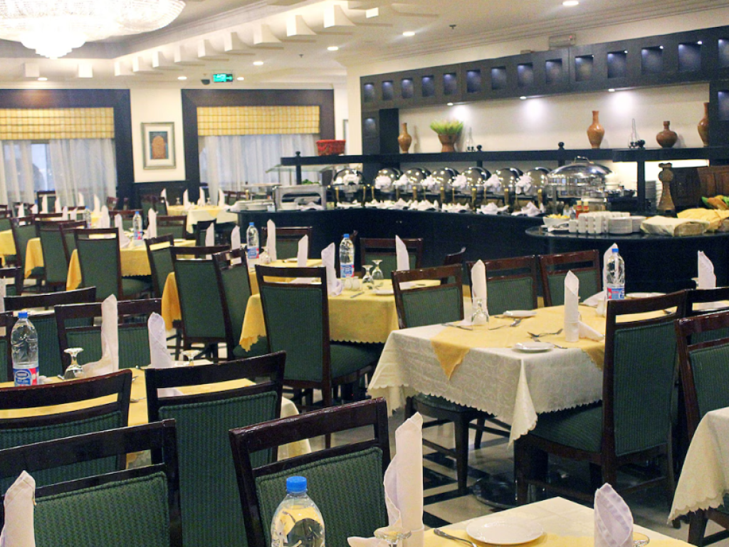 Restaurant Al Rawda Royal Inn