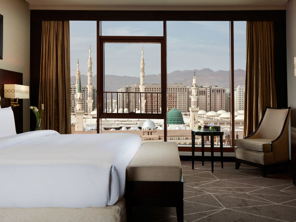 Deluxe Room - Haram View King Pullman Zamzam Madina