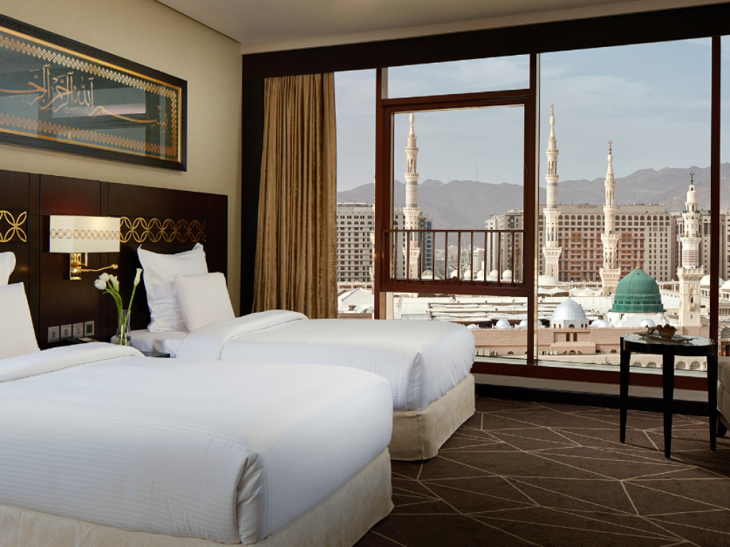 Deluxe Room - Haram View Twin Pullman Zamzam Madina