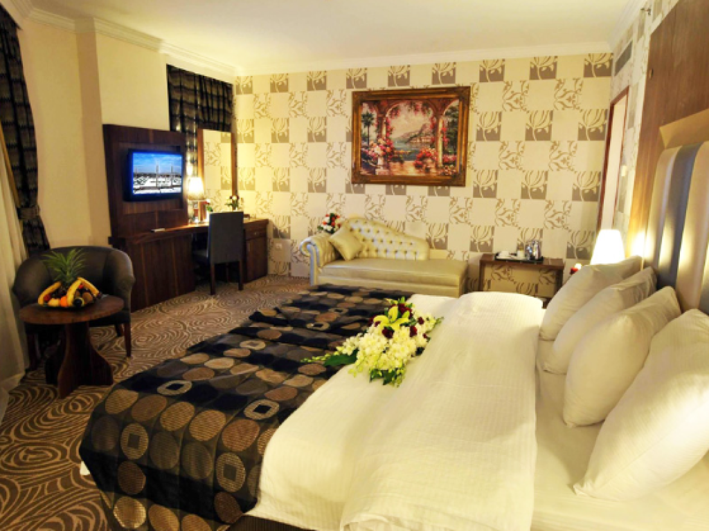 Deluxe King Room Province Al Sham Madina