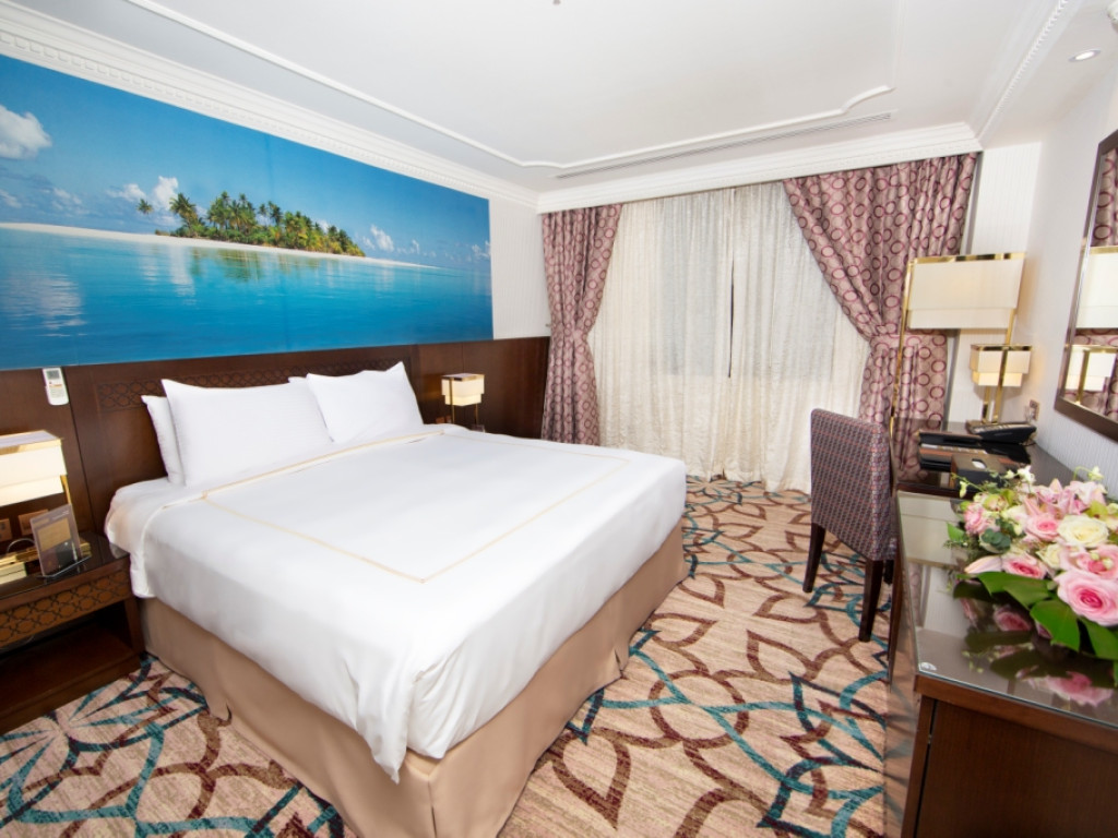 Executive Suite with Queen Bed Dallah Taibah