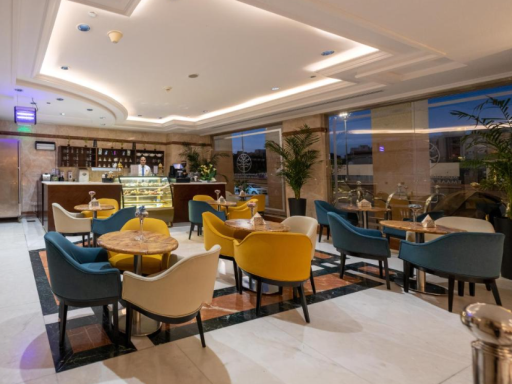 Cafe Lounge Emaar Royal