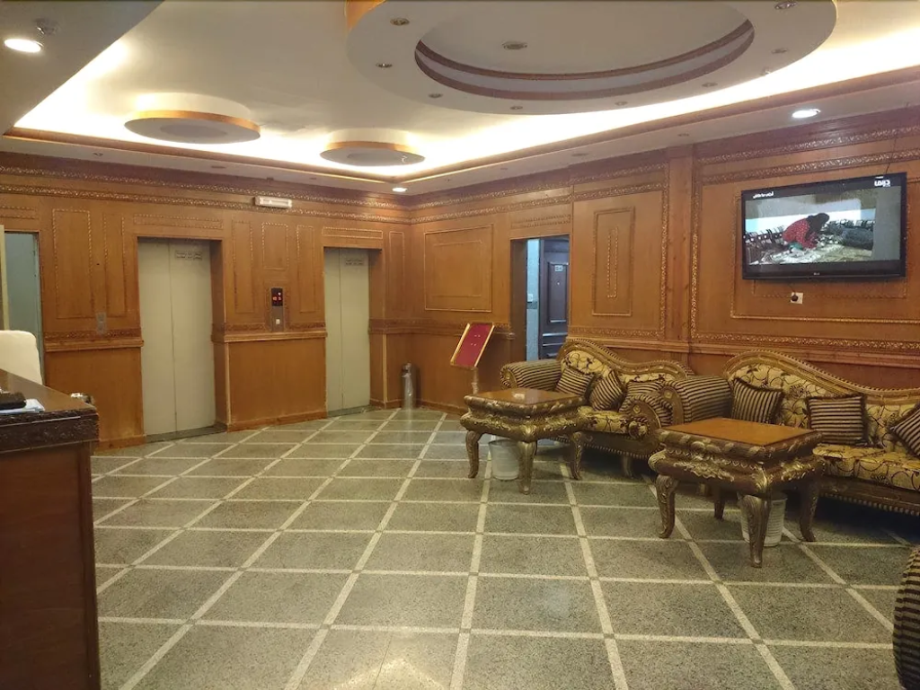 Lobby Hotel Zahrat Al Misya