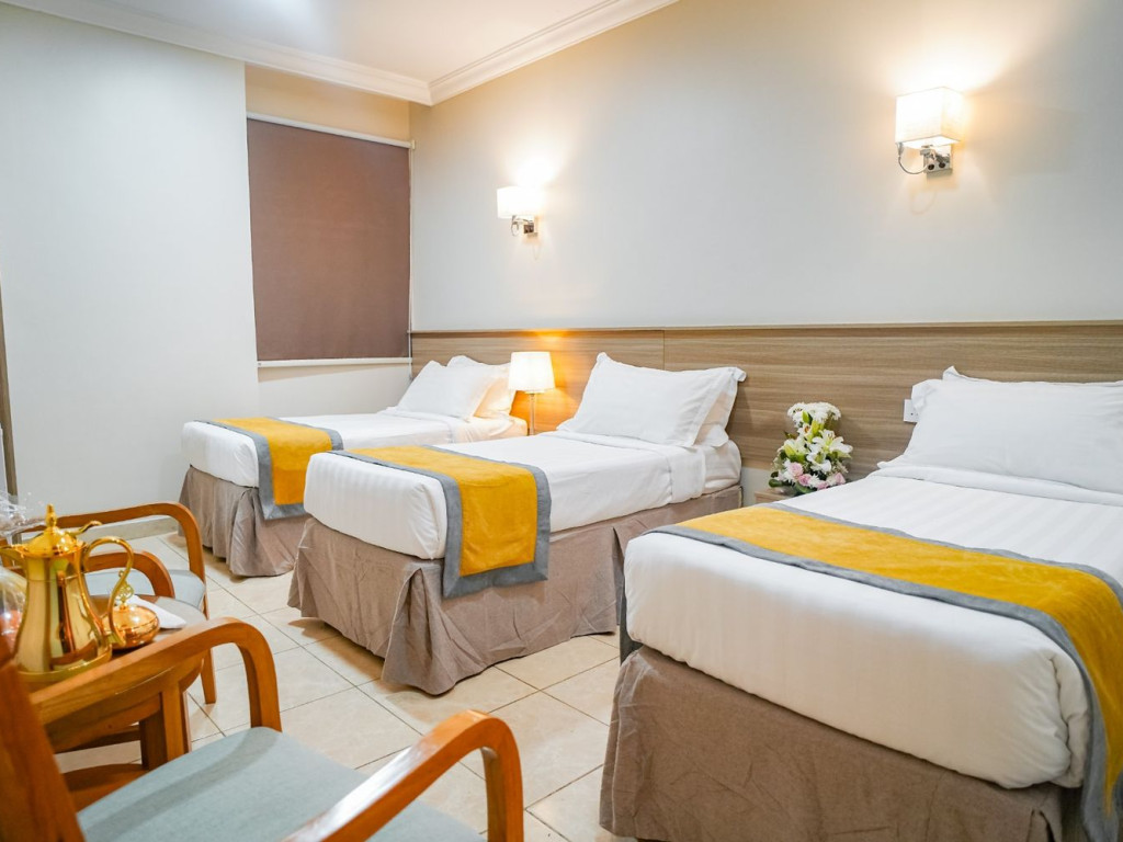 Triple Room Emaar Al Dahabi