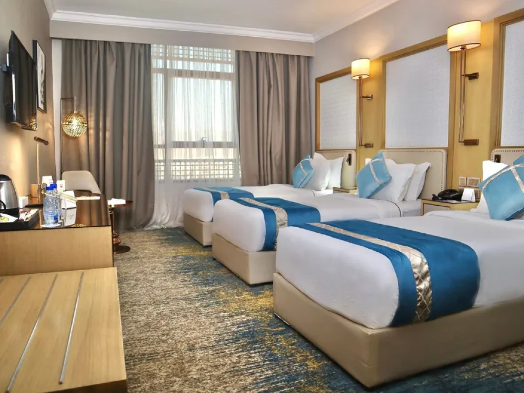 Triple Room