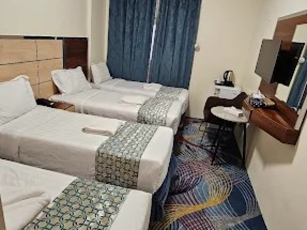 Triple room