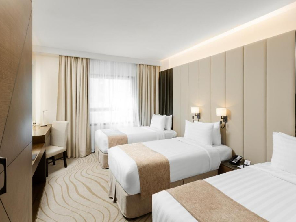 Triple room