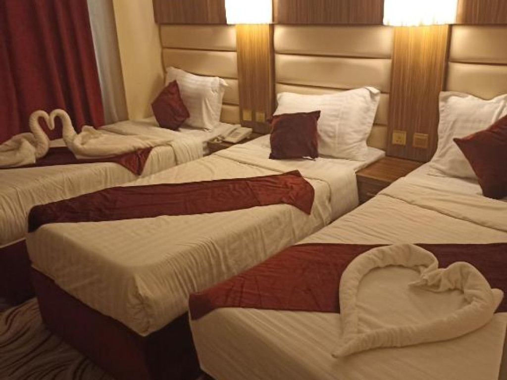 Triple room