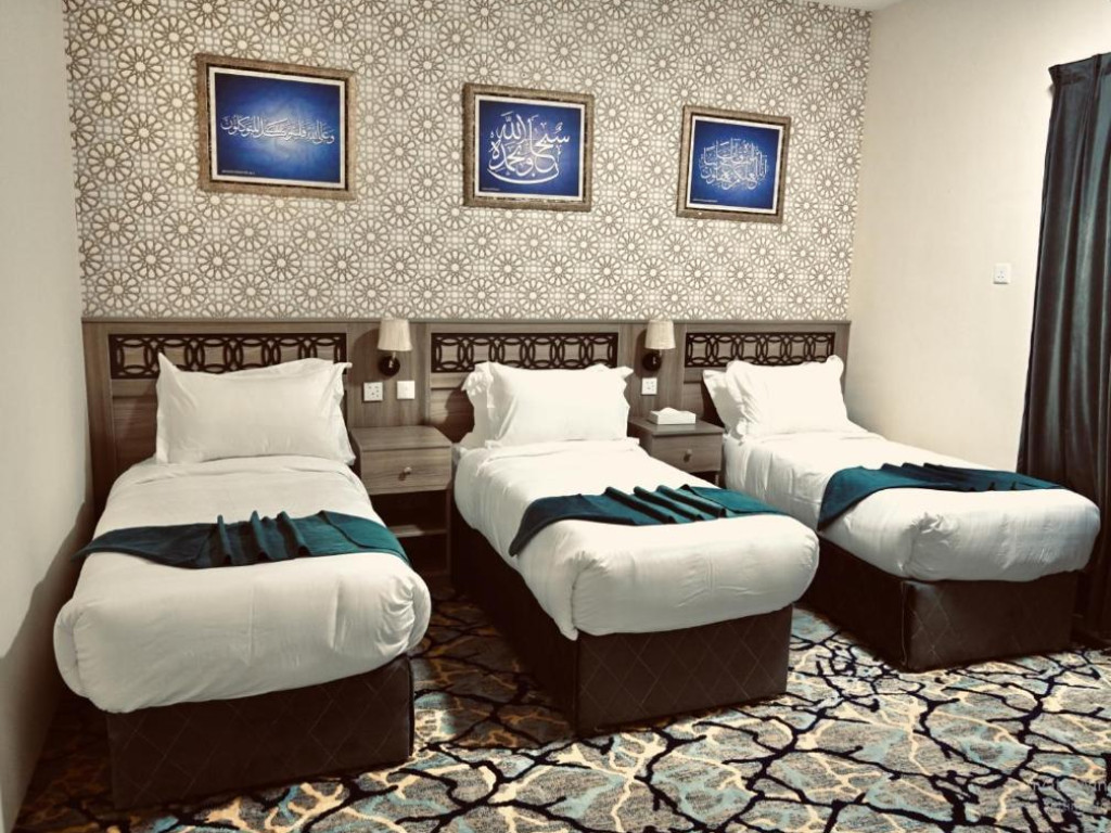 Triple room