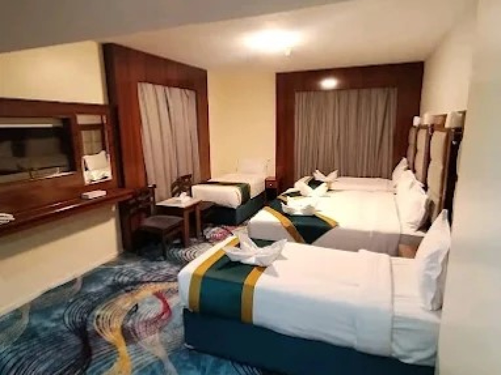 Triple room
