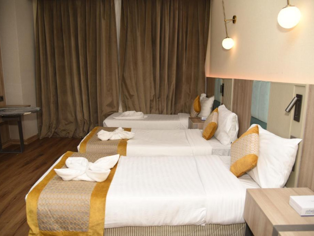 Triple room
