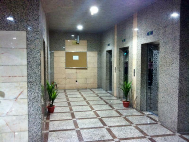 Lobby 2
