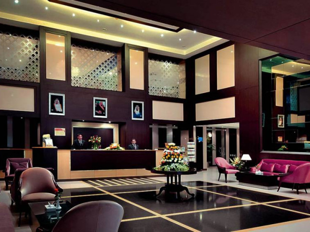 lobby grand mercure